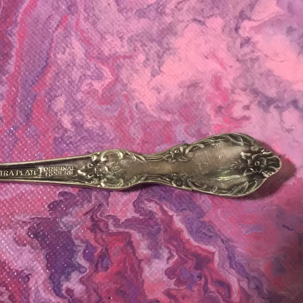 WM Rodgers Floral Detailed Handle Silver Toned Extra Plated Soup Spoon